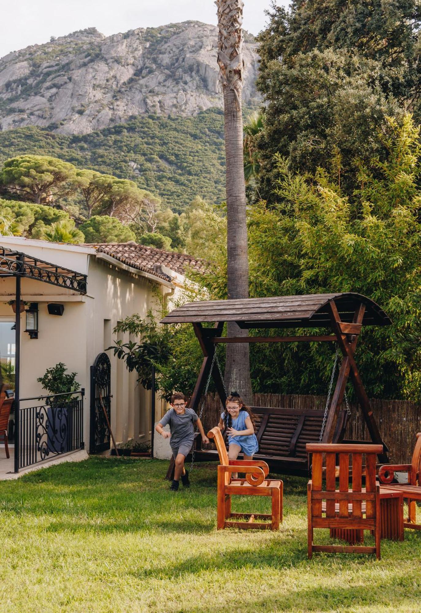 קאלבי Hotel Corsica & Spa מראה חיצוני תמונה