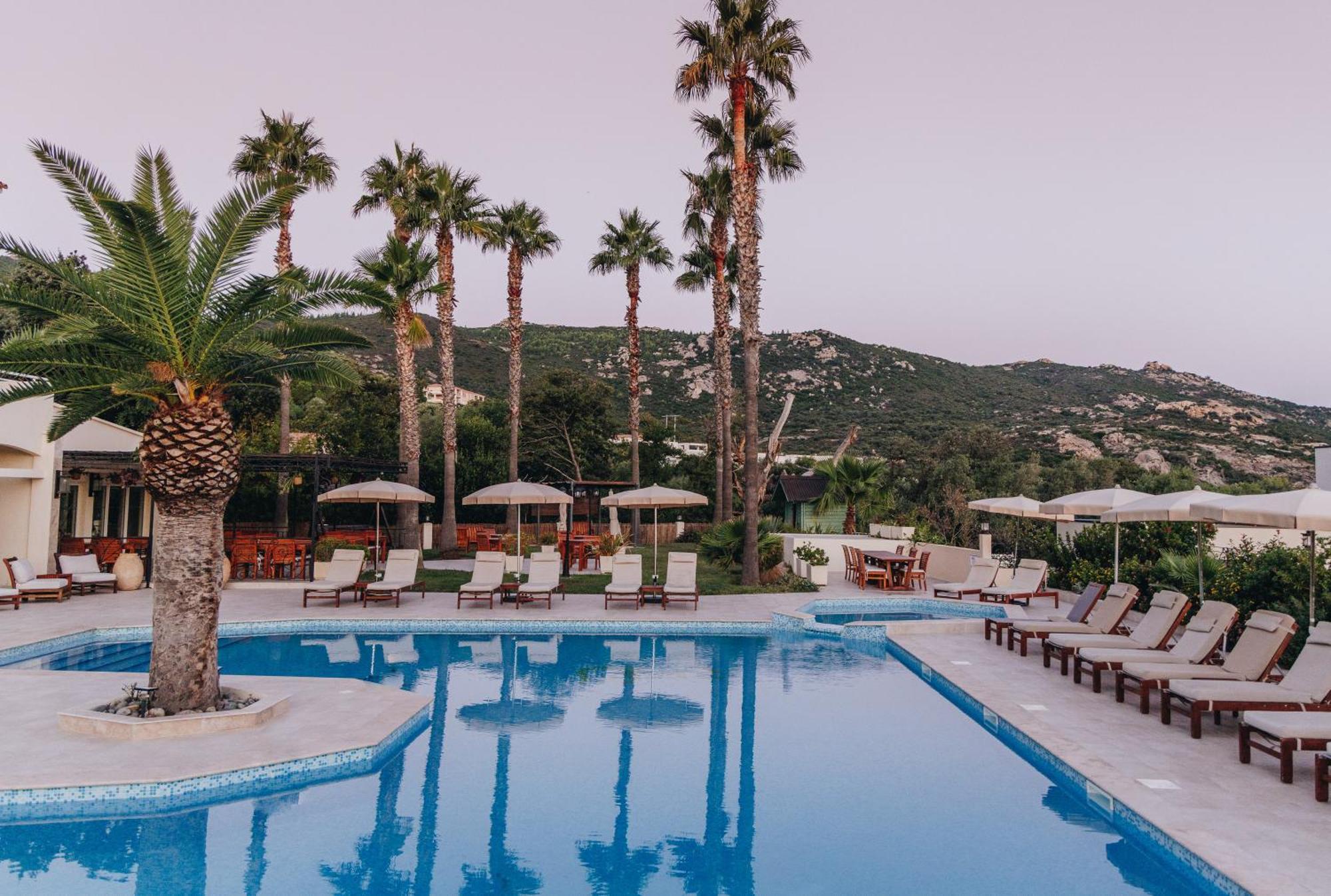 קאלבי Hotel Corsica & Spa מראה חיצוני תמונה