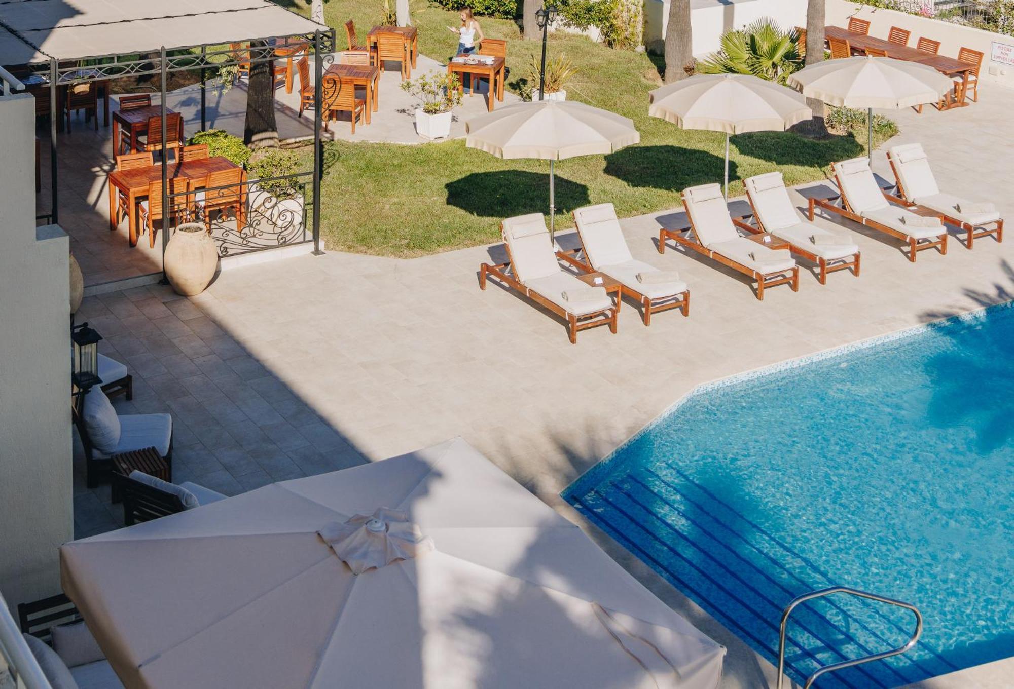 קאלבי Hotel Corsica & Spa מראה חיצוני תמונה